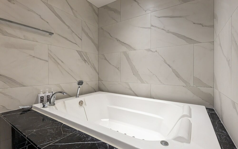 Фото Daejeon Yuseong Bergen Hotel