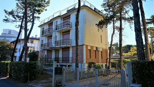 Апартаменты Fantastic Flat in a Quiet Villa With Terrace in Lignano Pineta by Beahostrentals