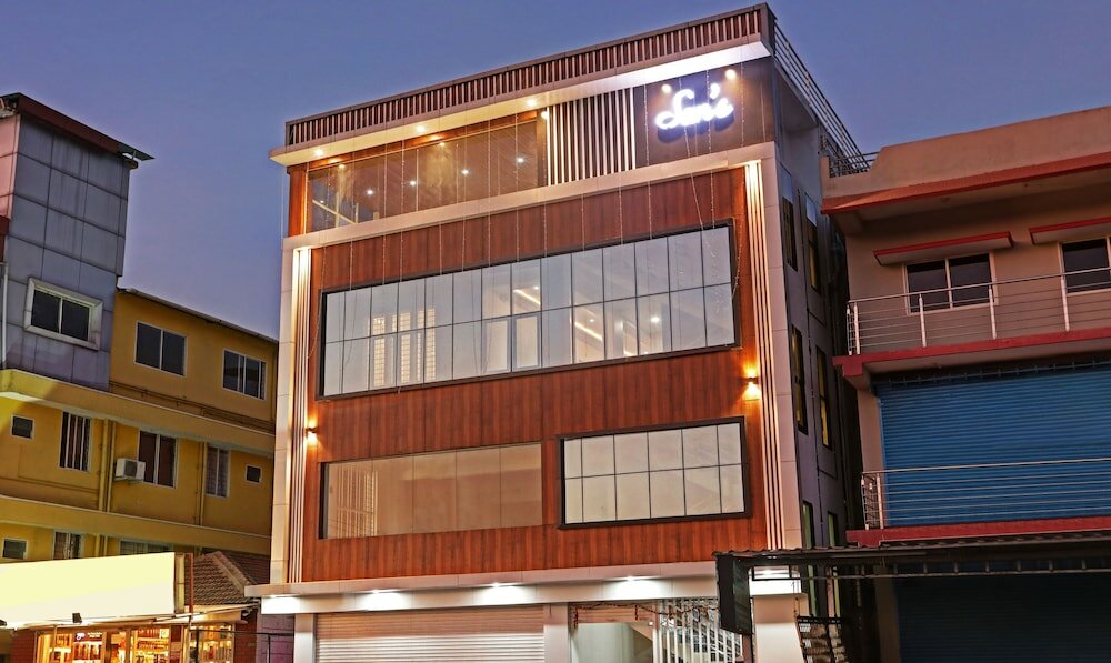 Фото отеля 1