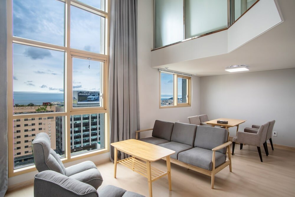 Фото Jeju Centralpark Residence