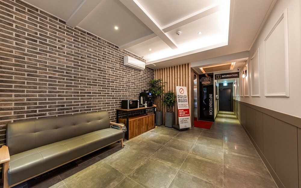 Фото Daejeon Yongjeon Momo