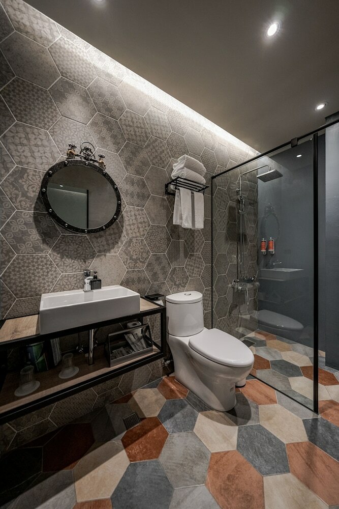 Фото Oinn Hotel & Hostel Chiayi