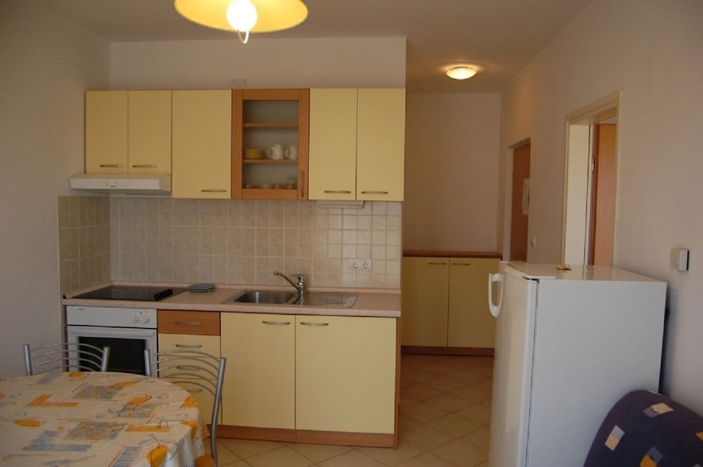 Фото Marti - Free Parking and Grill - A3 - Sunce