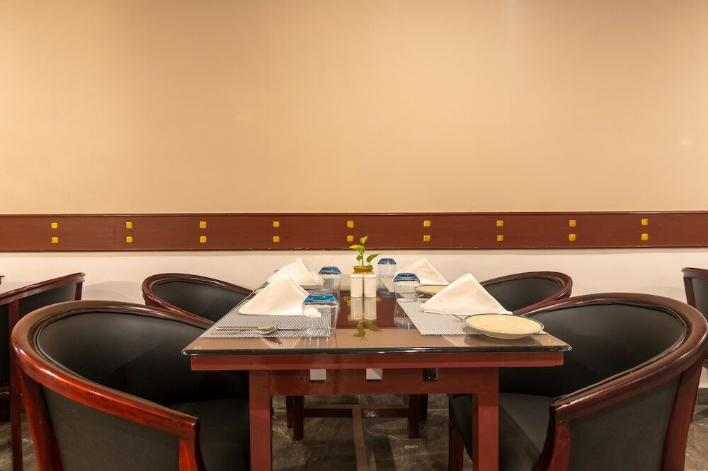 Фото Zip by Spree Hotels Mangala Towers