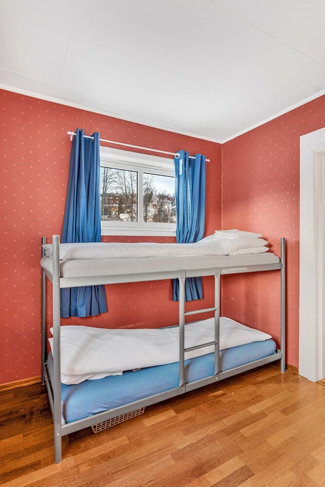 Фото Auroras Friends Apartment - Hostel