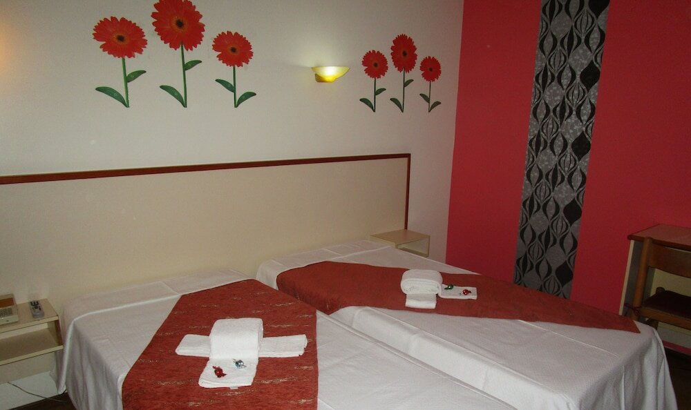 Фото Residencial Pimenta