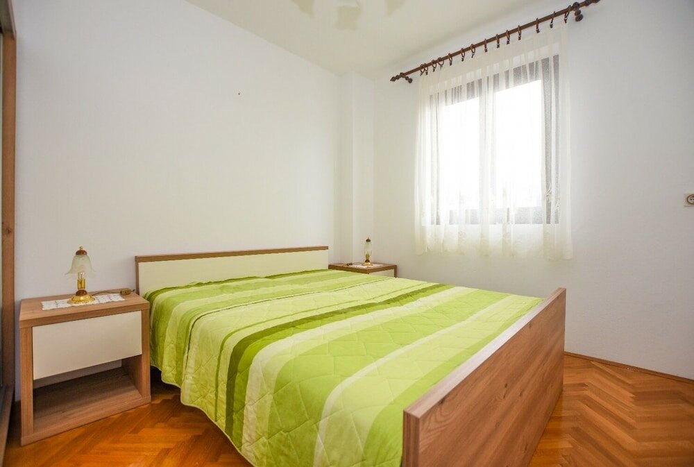 Фото Luce - Family Friendly & Parking - A3