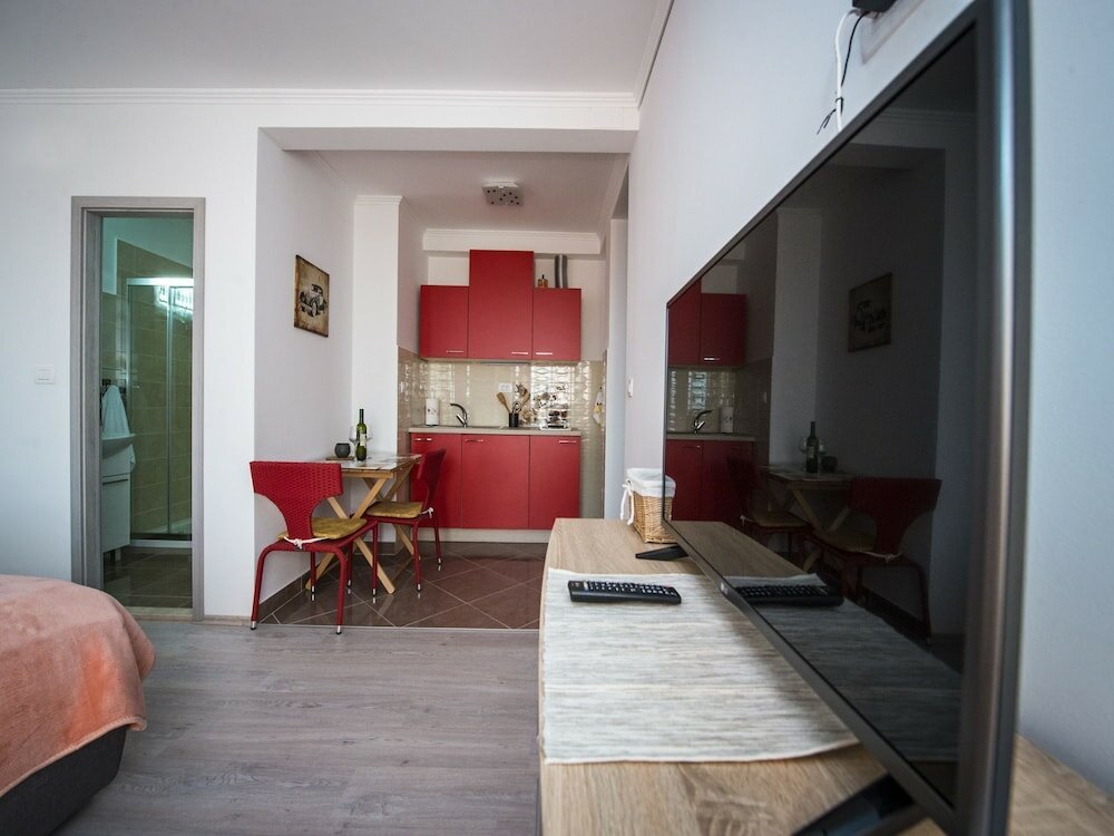 Фото Mar - With View - Sa3-red