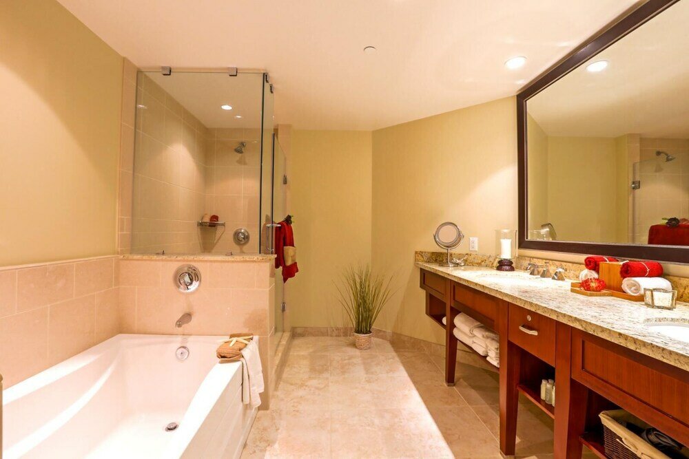 Фото K B M Resorts: Honua Kai Konea Hkk-113, Xl Lanai Ground Floor, Spacious 2 Bedrooms, Great for Families, Easy Pool/beach Access, Includes Rental Car!