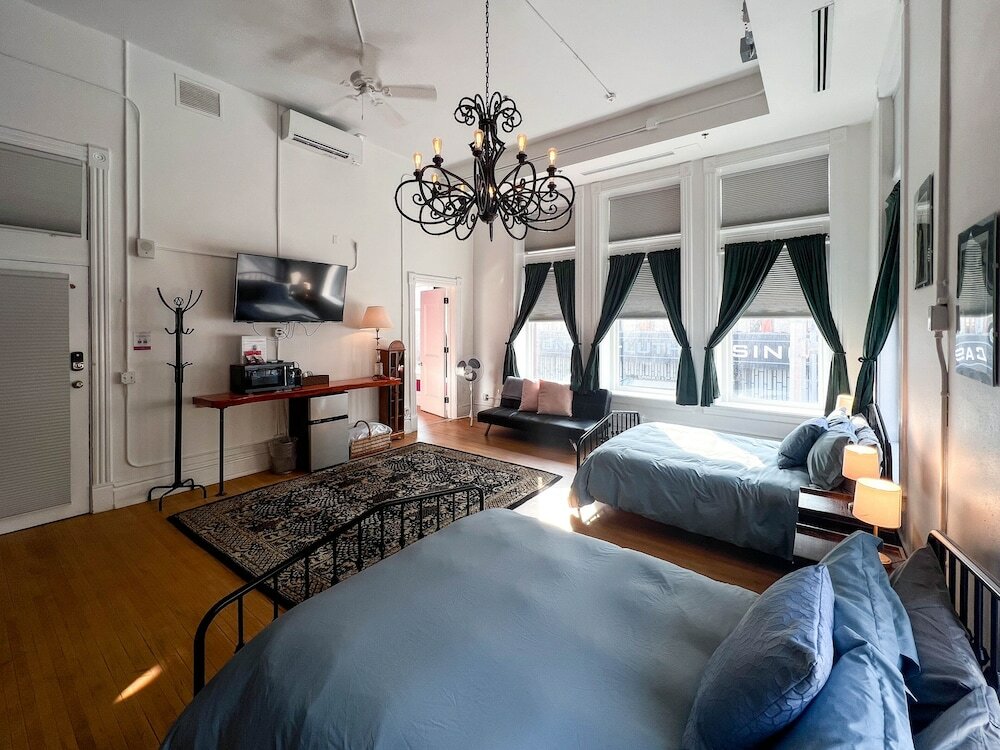 Фото The Oliver Inn