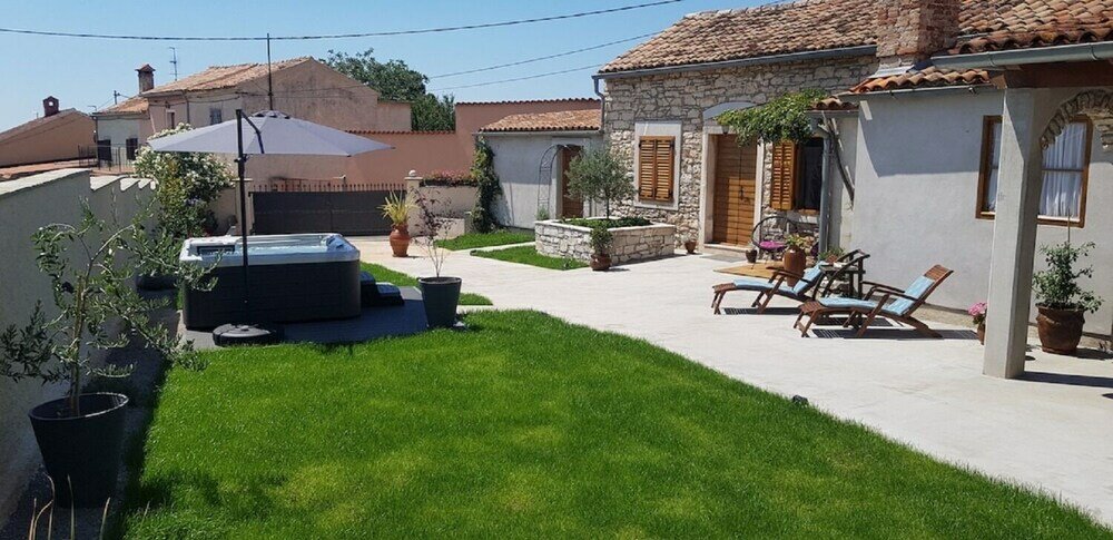 Фото Perstel - With Parking - A3