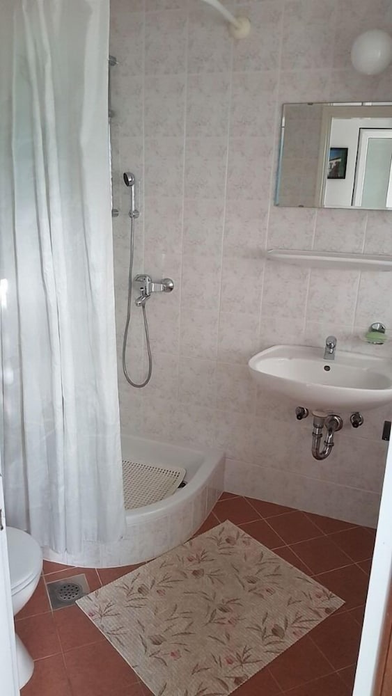 Фото Villa Marija - Terrace - H