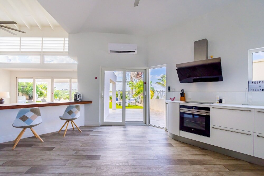 Фото Ocean View! Fully Renovated Villa, Private Pool!