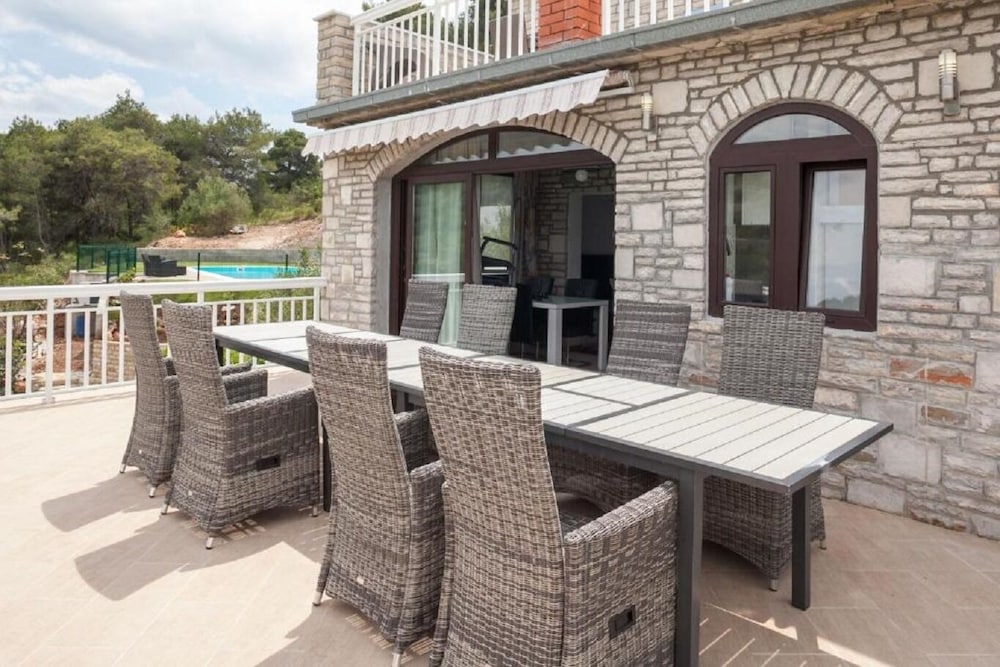 Фото Star - With Swimming Pool - A5