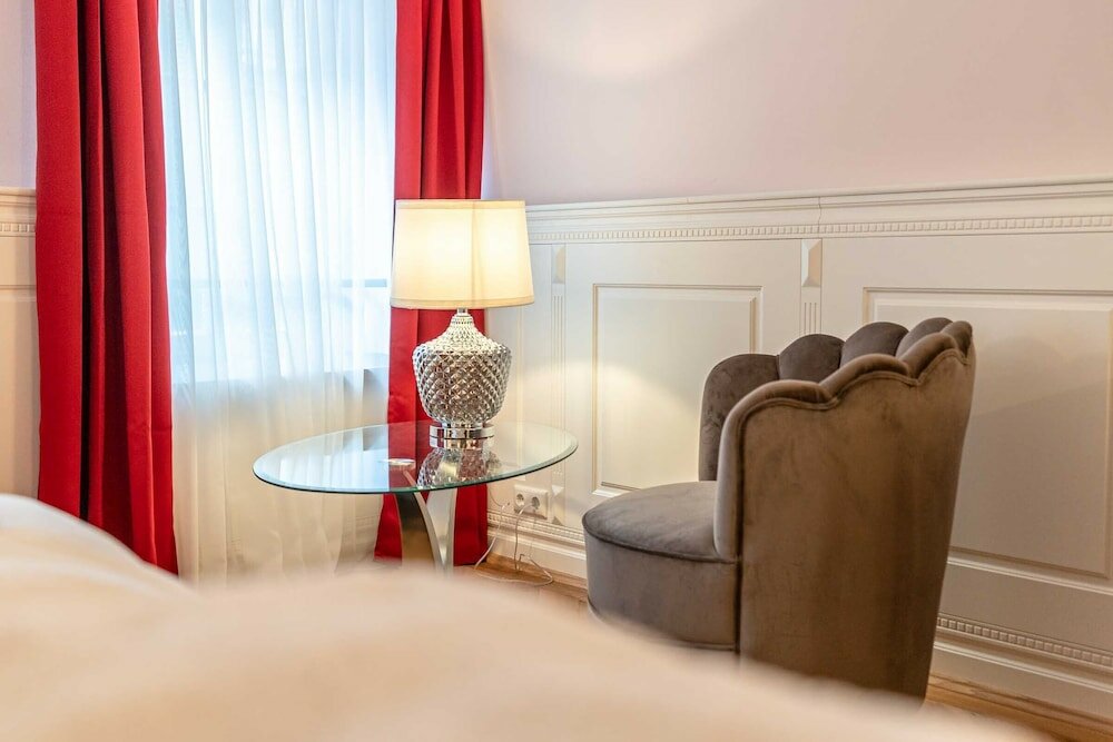 Фото Altstadthotel Bachbräu