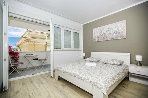 Гостиница Sea View Apartment Zara Bruna в Задаре