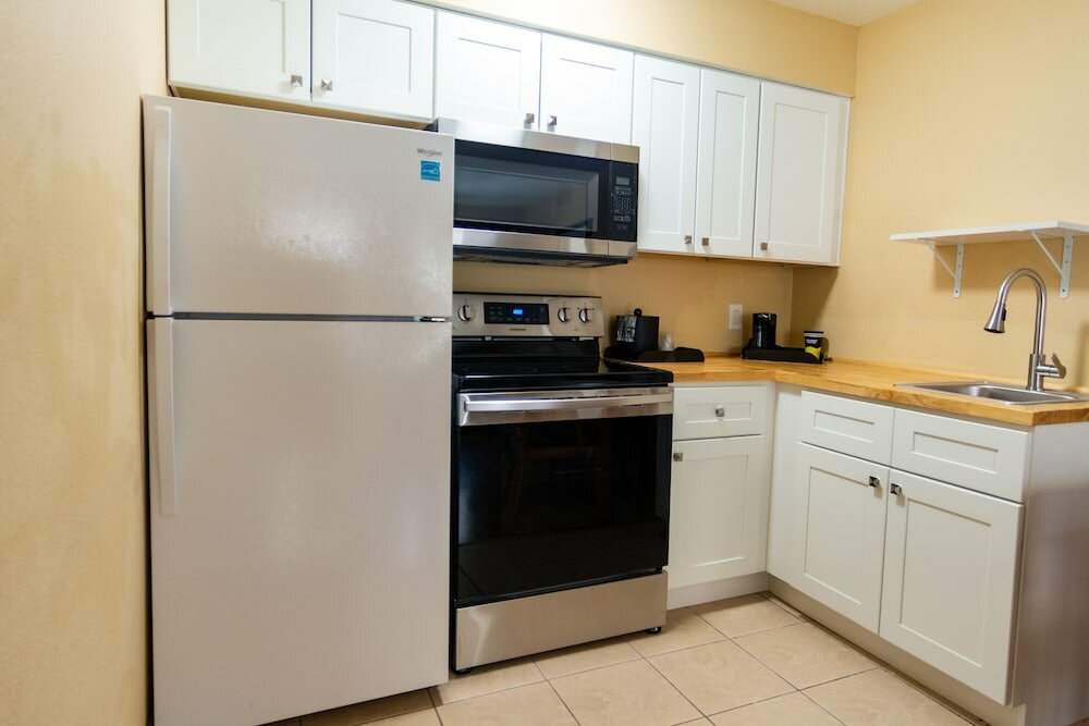 Фото Desert Extended Stay