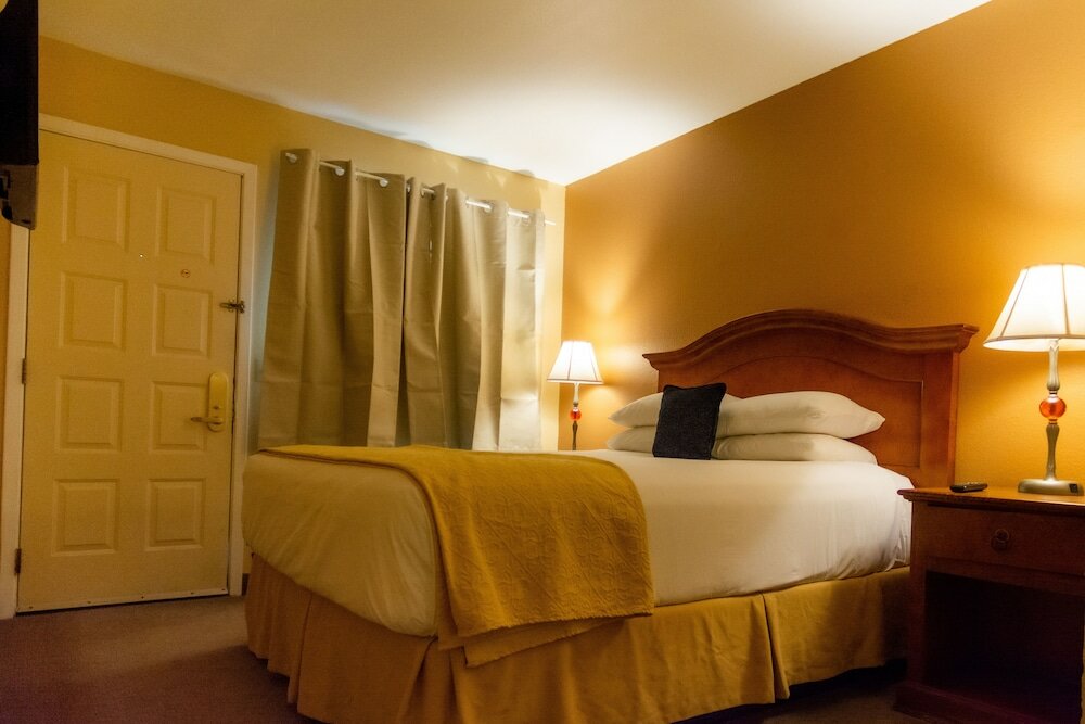 Фото Desert Extended Stay