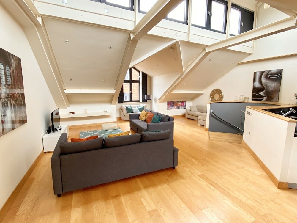 Фото Oxford Penthouse Suite