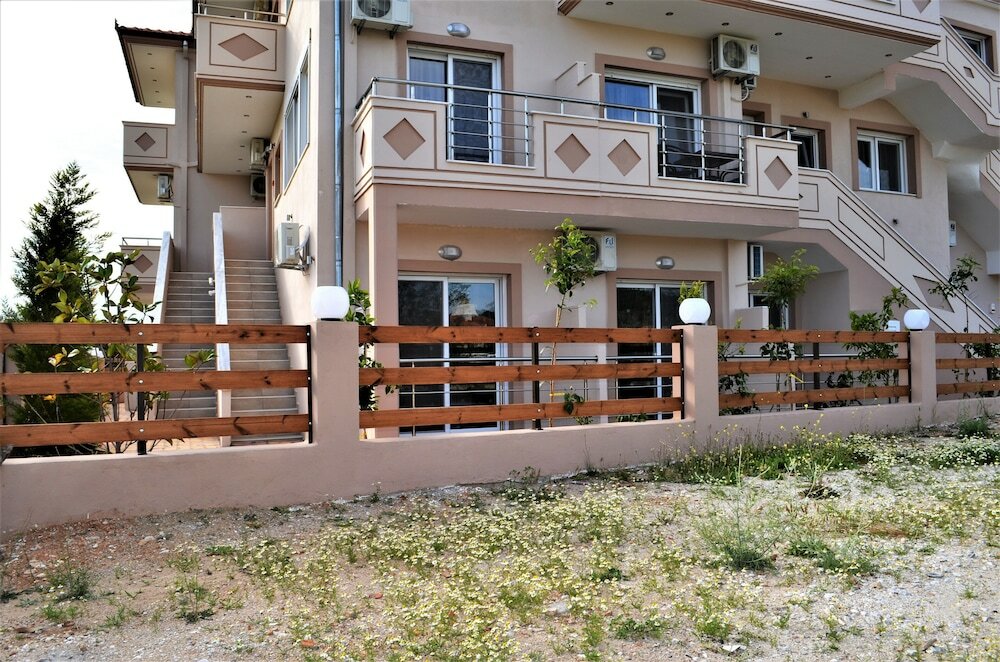 Фото Thassos Grand Villas Apartments &Studios