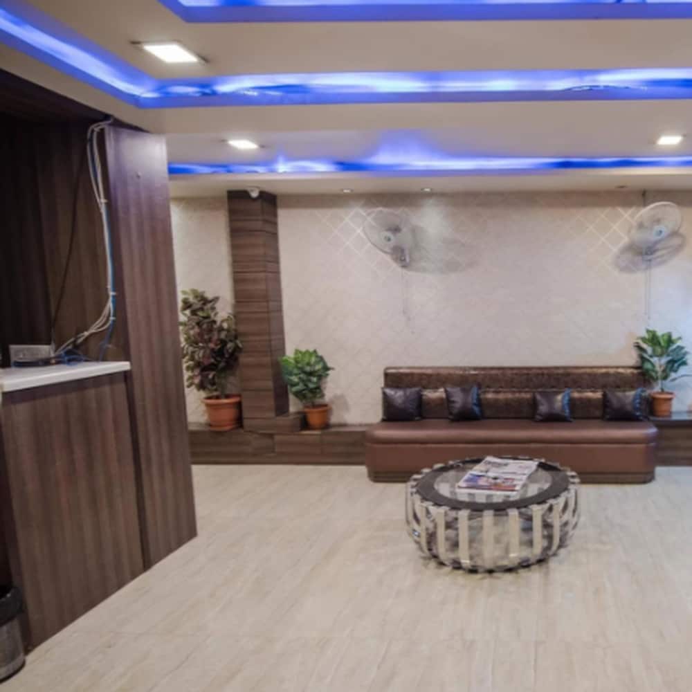 Фото Hotel Brij Palace