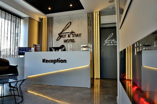 Гостиница Fly And Stay Airport Hotel в Арнавуткёе