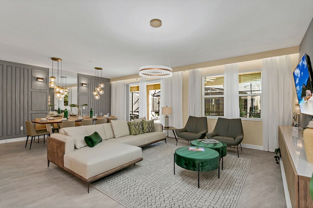 Фото Must See Villa! Private Poolthemed Roomstheater!