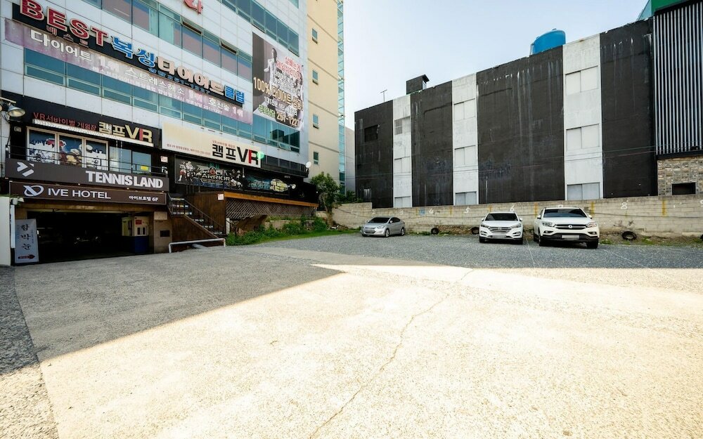 Фото Changwon Masan Ive Hotel