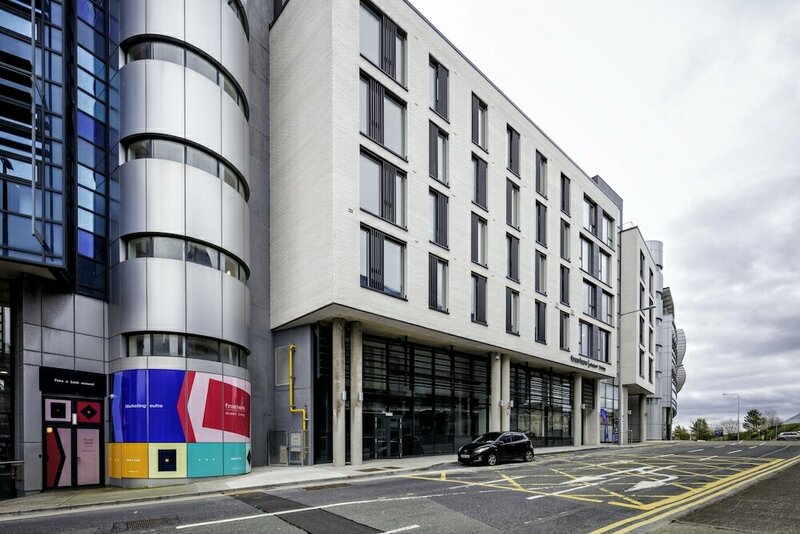 Гостиница Eyre Square Galway Central Self Catering в Голуэй