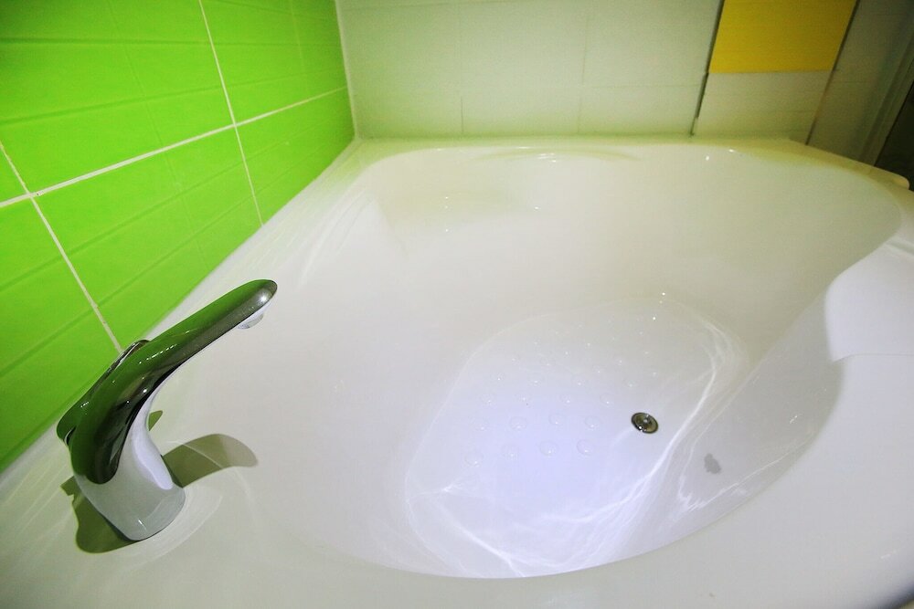 Фото Suwon Yeongtong Sg Hotel