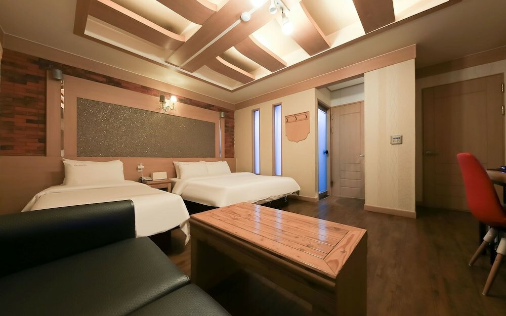 Фото Daejeon Yongjeon Richtel