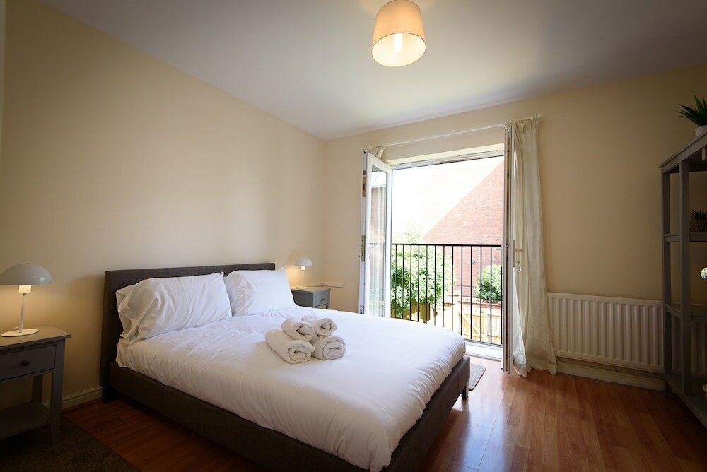 Фото Karah Suites - Harescombe House