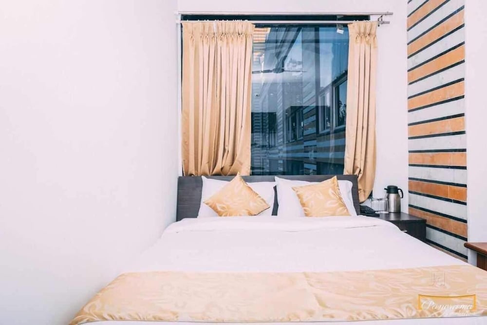 Фото Hotel Suraj Palace