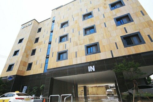 Гостиница Jeonju Jungang-dong Lime Unmanned Hotel в Чонджу