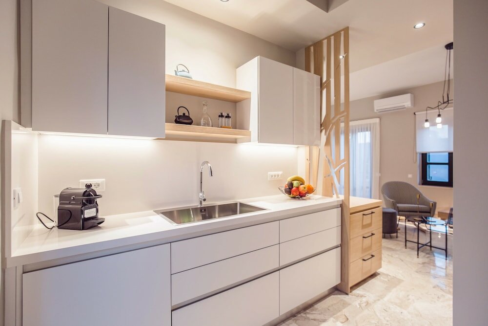 Фото House 8 - Heart of Old Town w Parking