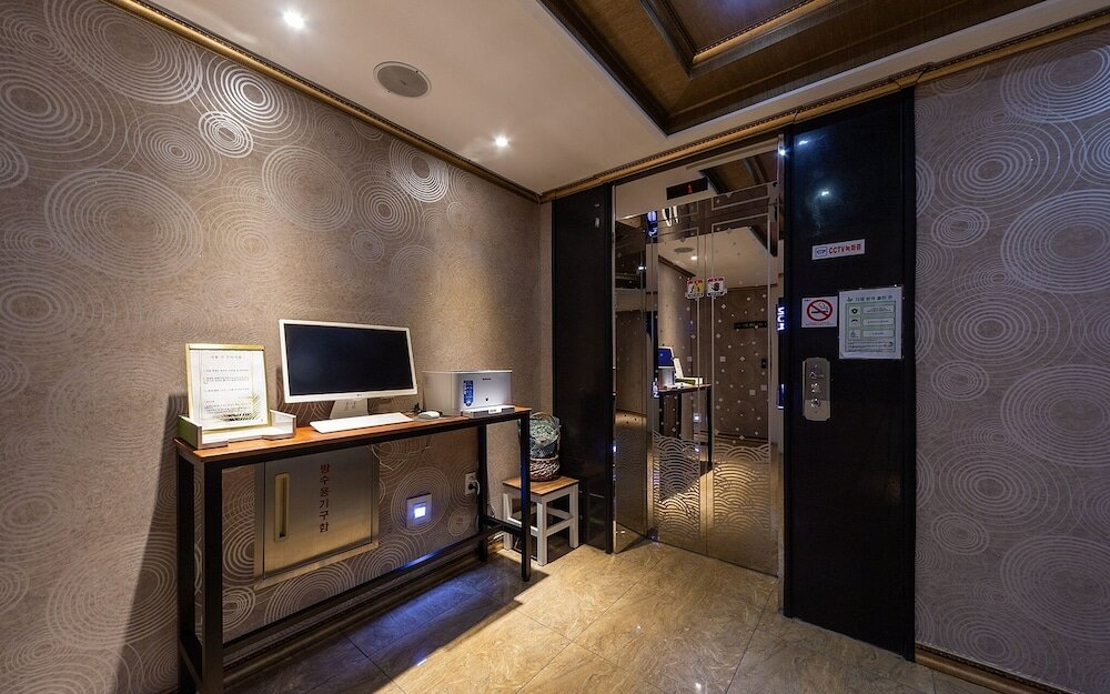 Фото Changwon Jinhae Yongwon Zeta