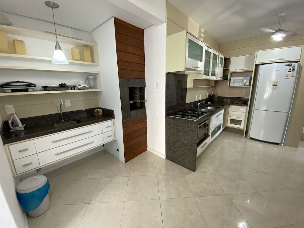 Фото Il Campanario Jurere Internacional