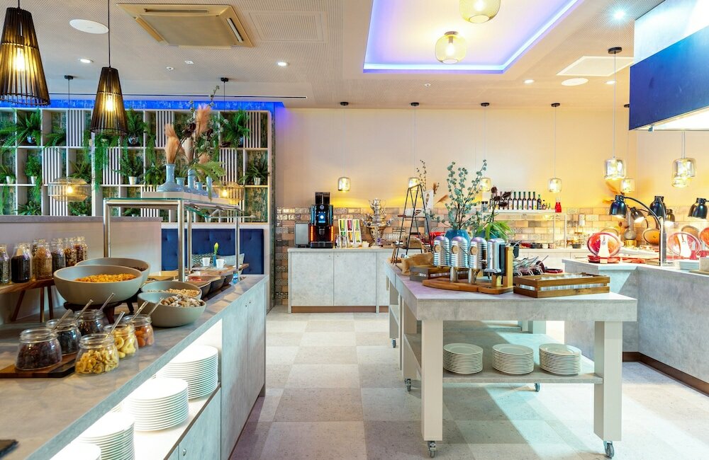 Фото Leonardo Hotel Augsburg