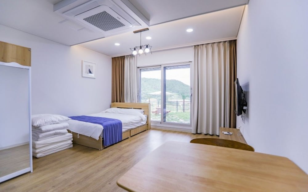 Фото Yeosu Gagopa Pension