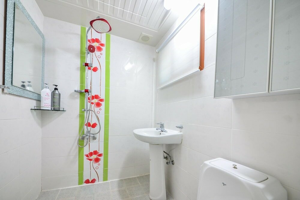 Фото Ganghwa Punggyung Gryujineon zip Pension