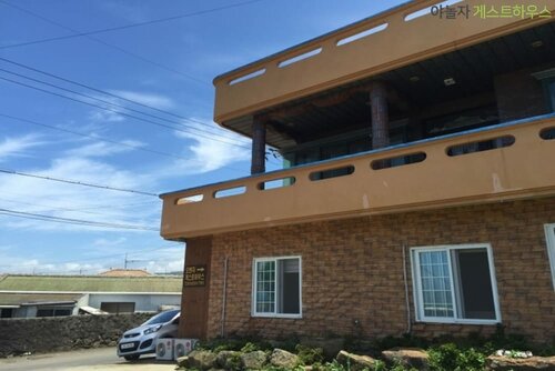 Гостиница Jeju Orange Unshared House