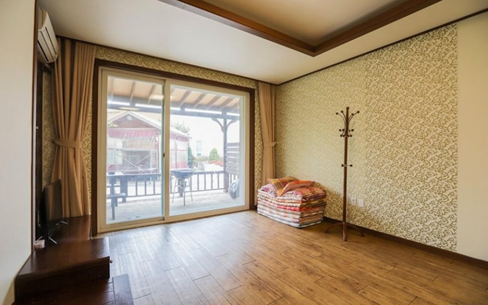 Фото Eulwangri Ocean Sky Pension