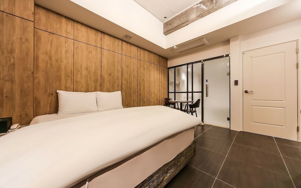 Фото Daegu Gyeongbuk University Bridge Hotel