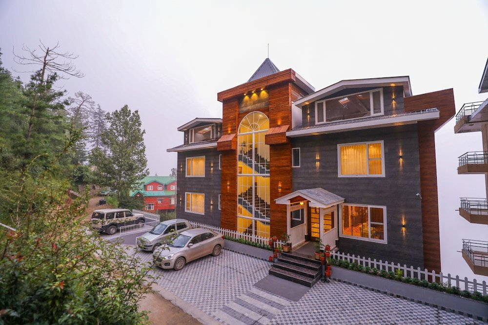 Фото Clarkes hotel, A grand heritage hotel since 1898