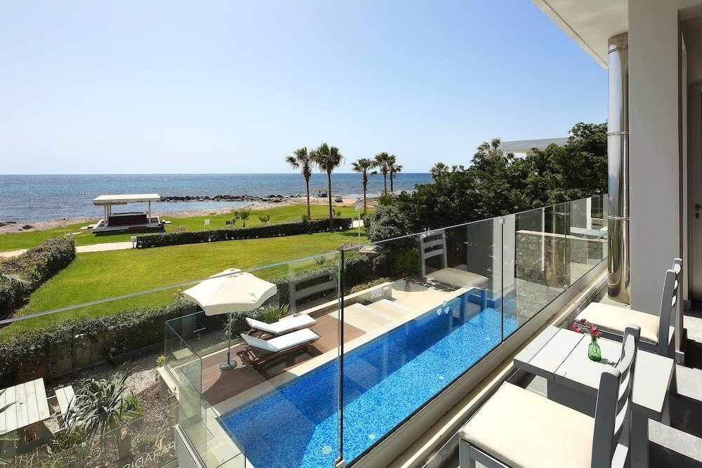 Фото Paradise Cove Beach Villas