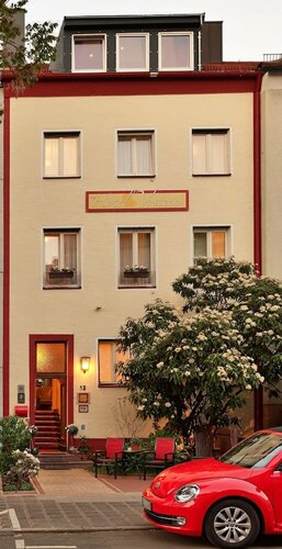 Гостиница Apartments Christina im Design Vosteen в Нюрнберге