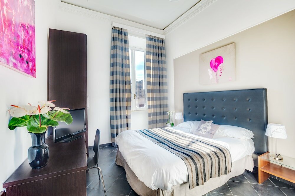 Фото Little Rose Rooms