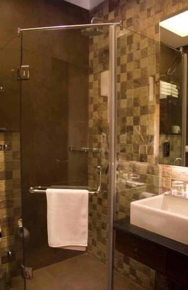 Фото The Golden Palms Hotel And SPA