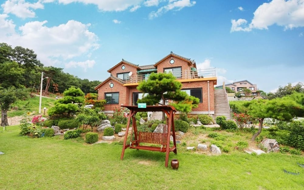 Фото Ganghwa Nature Farm Pension