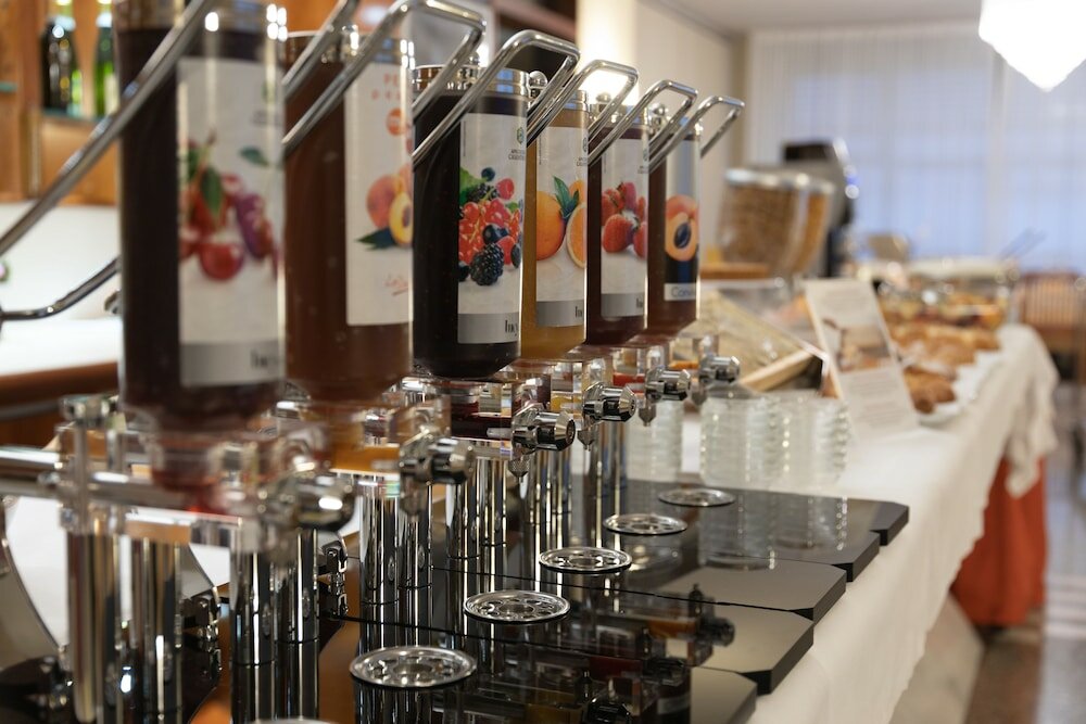 Фото Sky Pool Hotel Sole Garda